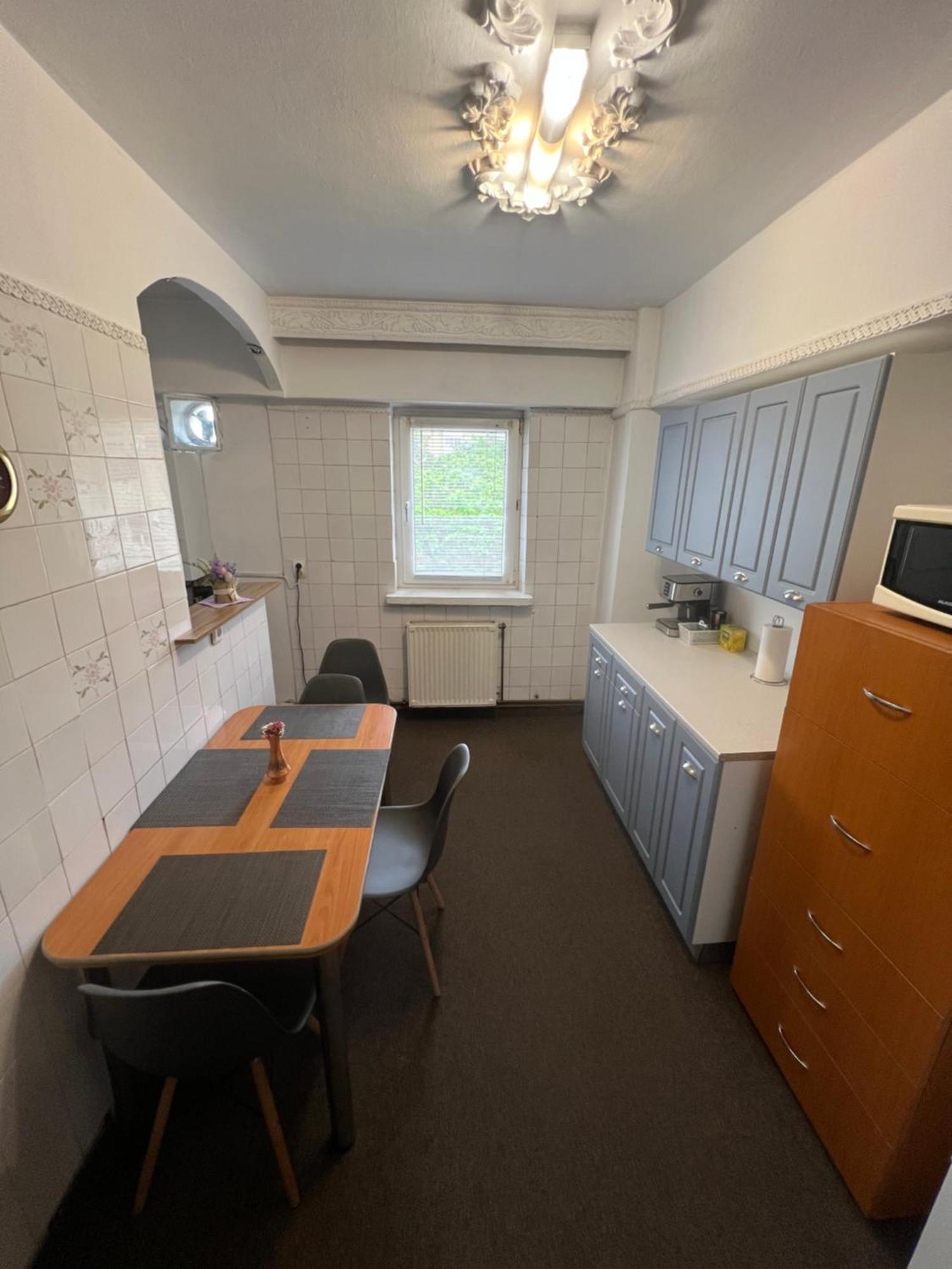 Downtown Apartment Крайова Экстерьер фото